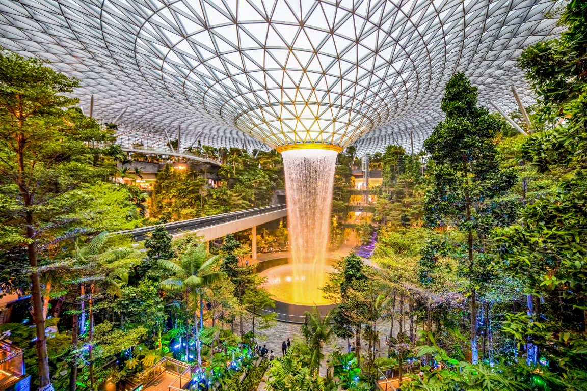 singapore rain vortex changi