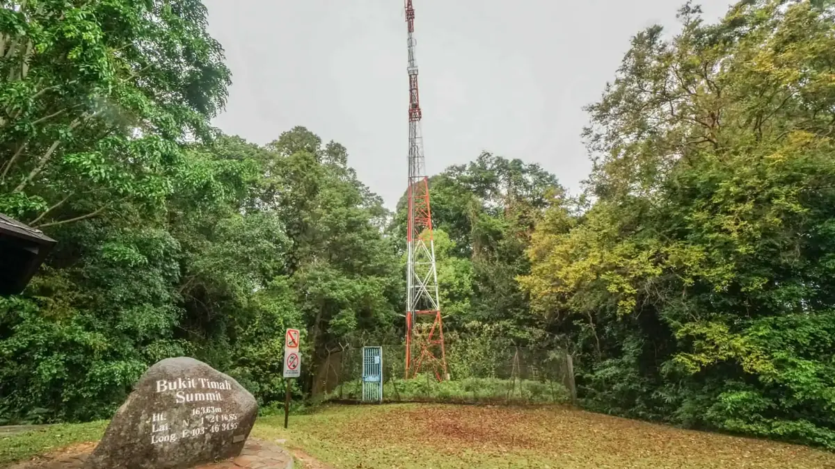 Bukit Timah Nature Reserve — Bukit Timah Nature Reserve, Singapore — summit marker