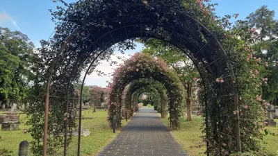 Japanese Cemetery Park — Japanese Cemetery Park — heritage site in northern Singapore, Singapore