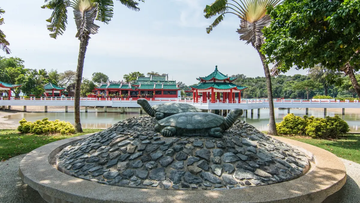 Kusu Island — Kusu Island, Singapore — tortoise statues