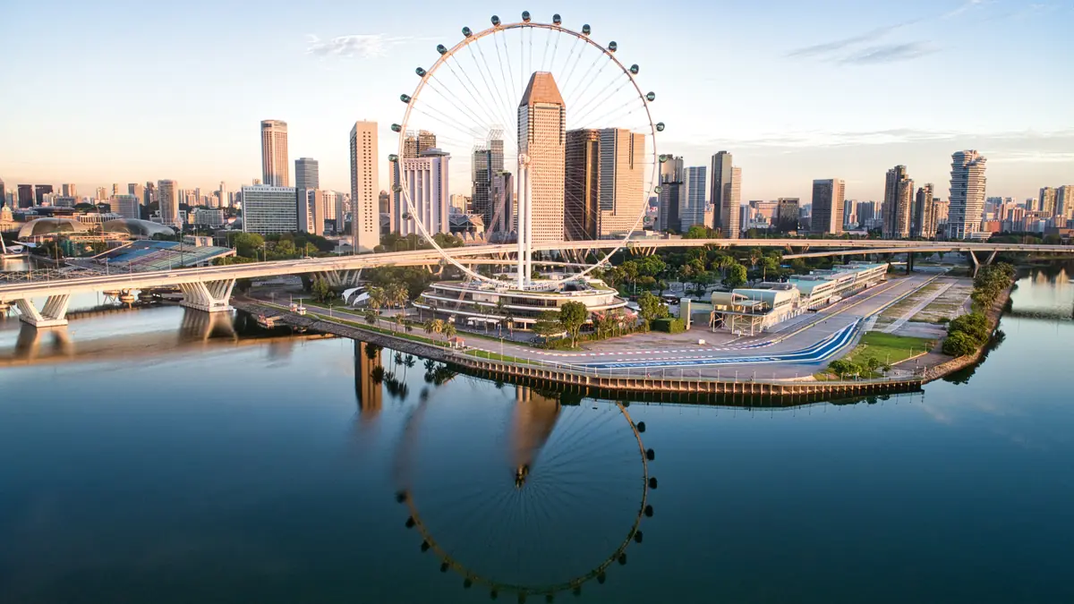 Singapore Flyer at sunrise