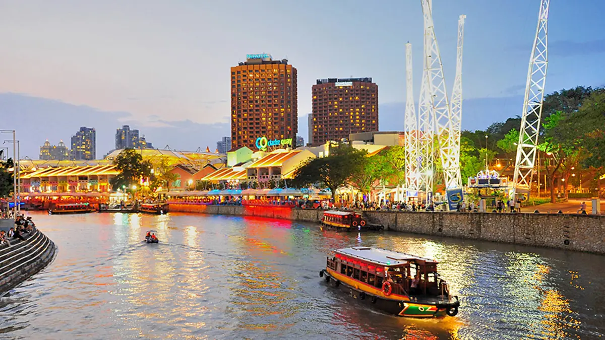 Singapore River (Boat Quay, Clarke Quay, Robertson Quay) — Singapore River (Boat Quay, Clarke Quay, Robertson Quay) — neighbourhood in the Civic District, Singapore