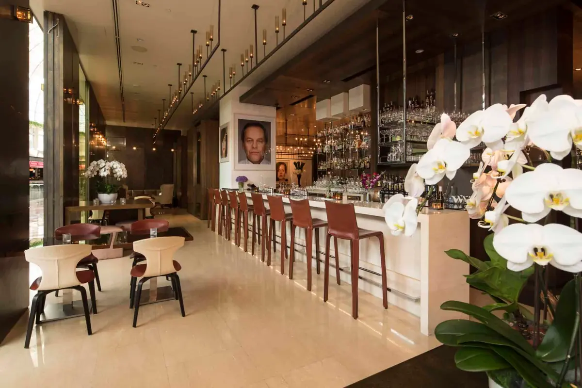 The bar and dining room at CUT by Wolfgang Puck, Marina Bay Sands, Singapore