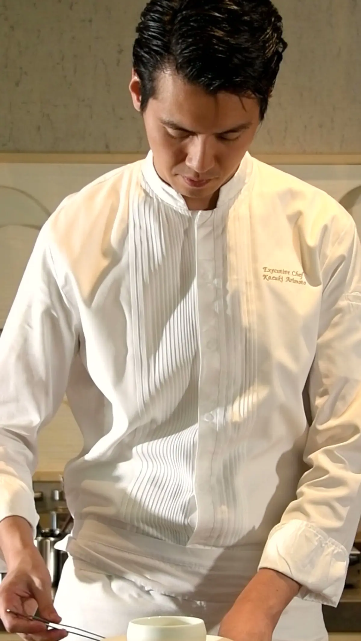 Chef Kazuki Arimoto at the counter of Omakase @ Stevens, Singapore