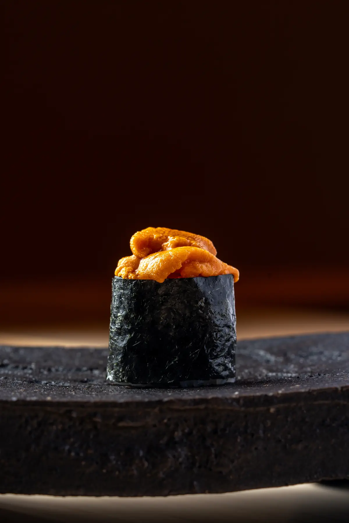 Uni gunkan sushi at Sushi Sakuta, Singapore