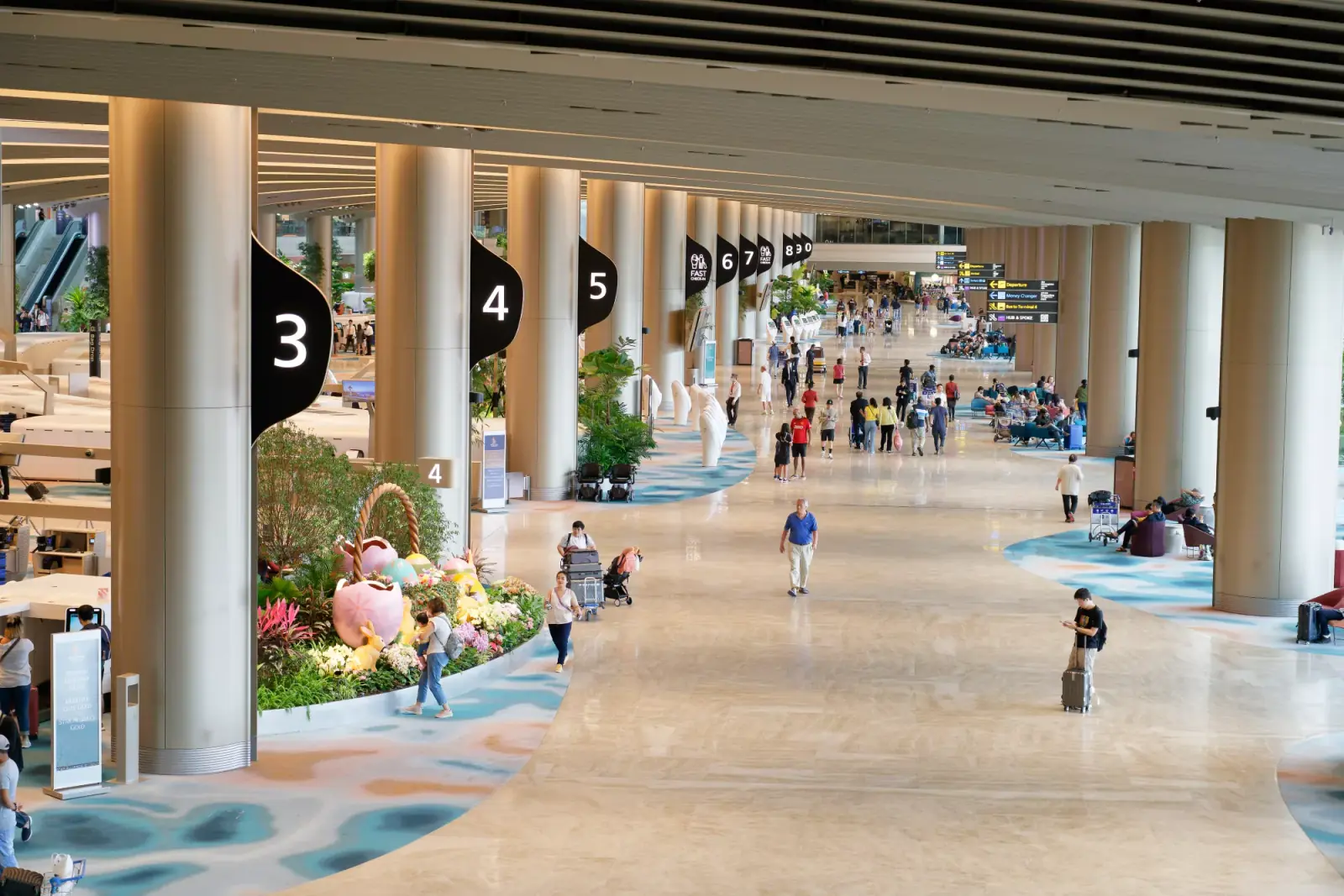 Changi Airport — The departure hall at Terminal 2, Changi Airport